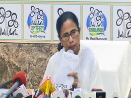 Elections 2019: आखिरी चरण से कुछ घंटे पहले ममता बनर्जी ने EC को लिखा खत, शांतिपूर्ण और निष्पक्ष तरीके से चुनाव कराने की मांग Elections 2019: आखिरी चरण से कुछ घंटे पहले ममता बनर्जी ने EC को लिखा खत, शांतिपूर्ण और निष्पक्ष तरीके से चुनाव कराने की मांग