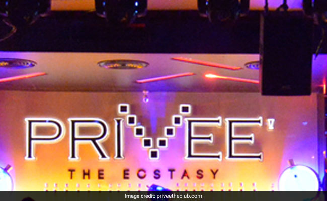Pub Owner Of 5-Star Delhi Hotel Charged For Serving Alcohol To Minors