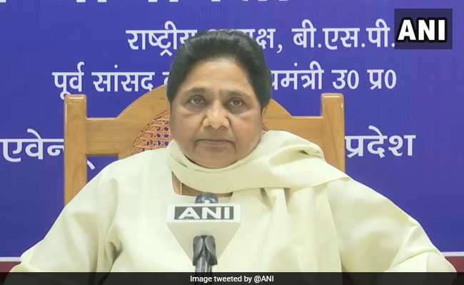 मायावती का पीएम मोदी पर पलटवार, कहा - आप खुद क्‍यों नहीं दे देते इस्‍तीफा