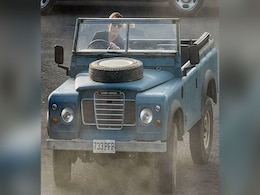 Bond's 25th Movie Will Feature A Land Rover Bond's 25th Movie Will Feature A Land Rover