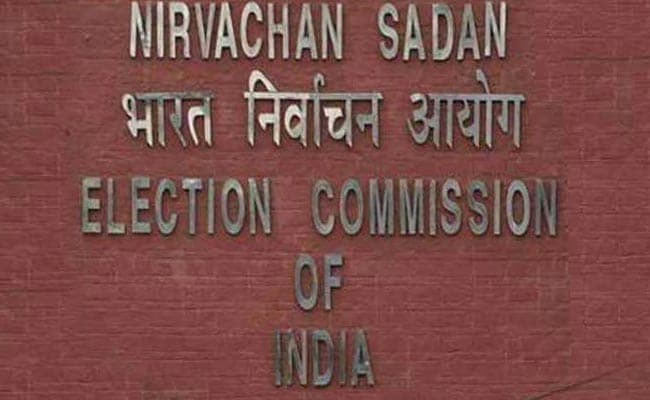 Poll Panel To Monitor Social Media For Fake News Amid Assembly Elections
