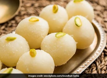 Raksha Bandhan 2022: Make This 3-Ingredient Malai Ladoo For A Quick Mithai Raksha Bandhan 2022: Make This 3-Ingredient Malai Ladoo For A Quick Mithai