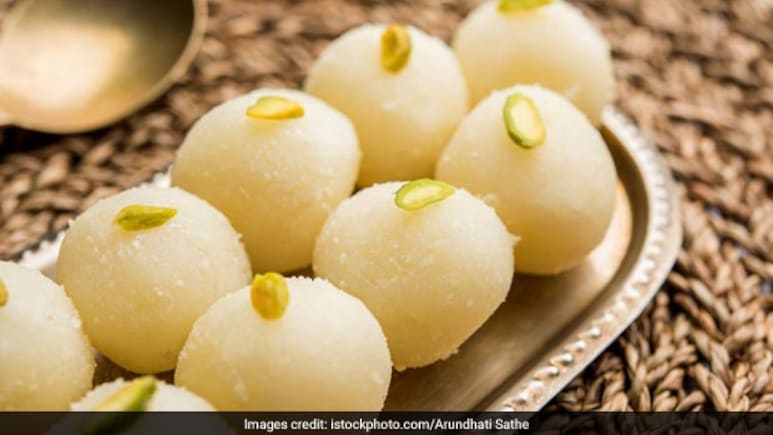 आज क्या बनाऊं: मीठा खाने के हैं शौकीन तो बेसन की जगह एक बार जरूर ट्राई करें मलाई पनीर के लड्डू, नोट करें आसान रेसिपी