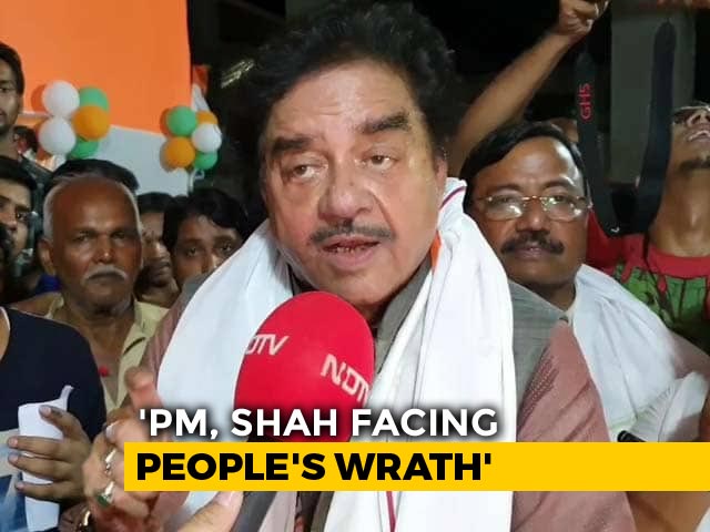 This Is What Shatrughan Sinha Would Say If PM Modi Walked Up To Him