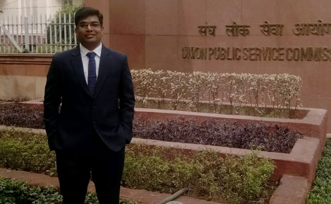 Jharkhand Suspends Bureaucrat Accused Of Sexually Harassing IIT Student