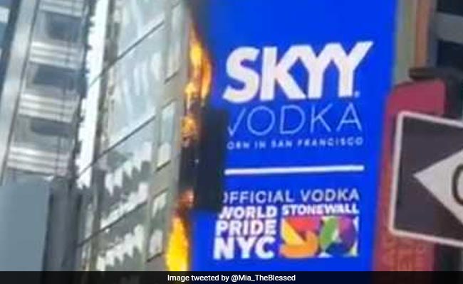 Billboard In New York's Times Square Catches Fire