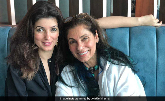 Twinkle Khanna Congratulates Dimple Kapadia On Joining Christopher Nolan's <i>Tenet</i>