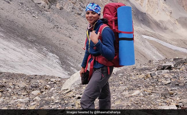 With Thumb On Oxygen Cylinder Leak, Woman Braves Hurdles To Scale Everest