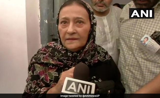 Lok Sabha Elections 2019: Samajwadi Party Leader Azam Khan's Wife Alleges Death Threat To Family