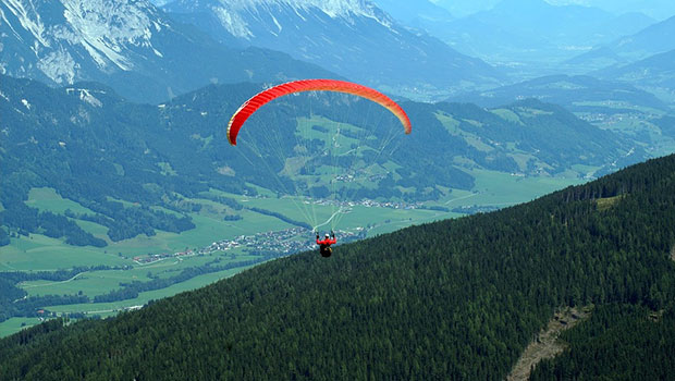 South Korean, Maharashtra Tourist Die In 2 Paragliding Accidents In A Day
