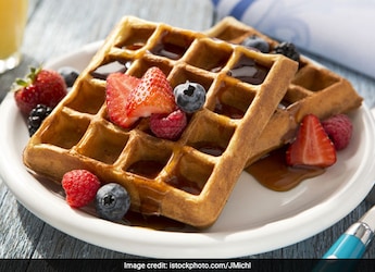 Can't Step Out Of Home For Belgian Waffles? Make Them At Home With This Stellar Recipe Can't Step Out Of Home For Belgian Waffles? Make Them At Home With This Stellar Recipe