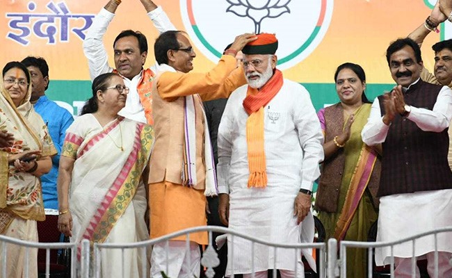 Ground report : इंदौर के चुनाव मैदान में ललवानी और संघवी, मुकाबला पीएम मोदी और राहुल गांधी का