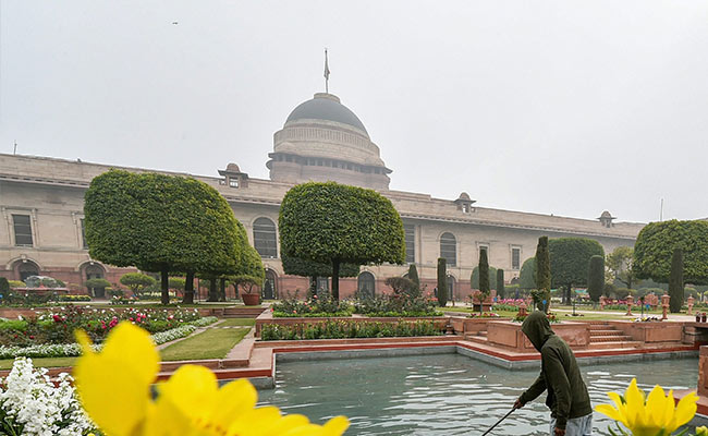 Water Pipes Stolen From Outside Rashtrapati Bhavan Gates; 4 Arrested