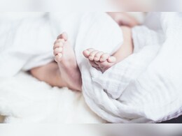 तंगहाली में पिता ने 25 दिन की बच्ची को 30,000 में बेचा, सीडब्ल्यूसी ने किया रेस्क्यू