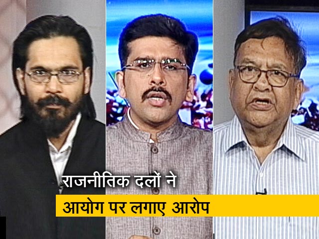 मुकाबला: क्या विवादों से बच सकता था चुनाव आयोग?