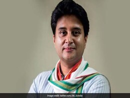 Madhya Pradesh Man Gets Jyotiraditya Scindia's Image Tattooed On Chest Madhya Pradesh Man Gets Jyotiraditya Scindia's Image Tattooed On Chest