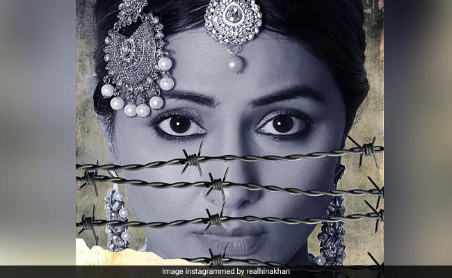 <I>Line</I> First Look: Hina Khan Shared The Poster Of Her Debut