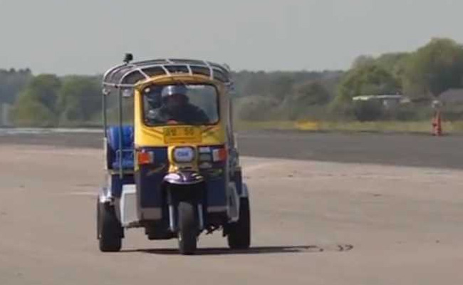 Man Sets World Record For Highest Speed Reached On A Tuk Tuk
