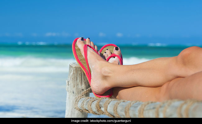 8 Flip Flops That Are The Perfect Beach Companions