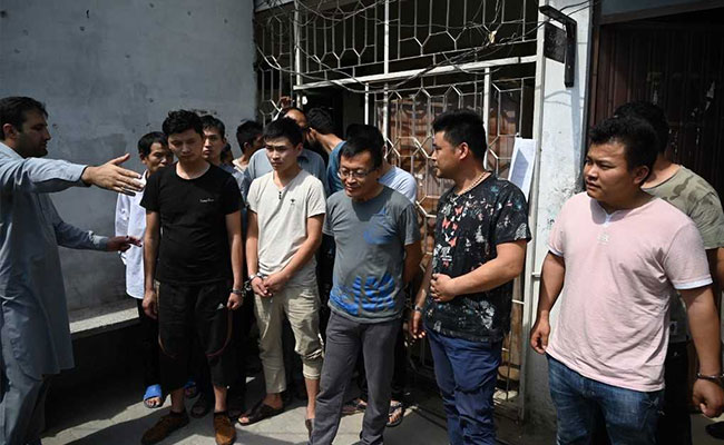 2 Chinese Nationals Arrested At Pakistan Airport On Suspicion Of Trafficking