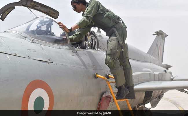 Bhawana Kanth Is India's First Woman Pilot to Qualify for Combat Missions