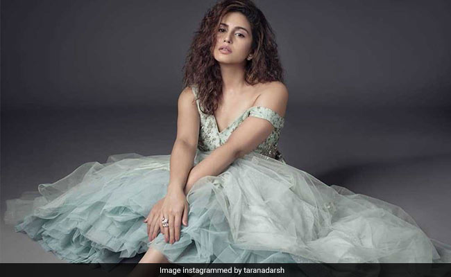 Huma Qureshi To Star In Zack Snyder's <I>Army Of The Dead</I>. Details Here