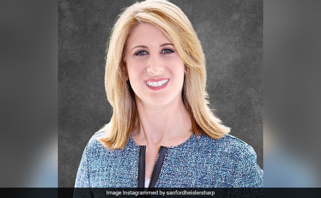 High-Rank Lawyer Says CEO Directed Her To Serve Cake Because She's A woman