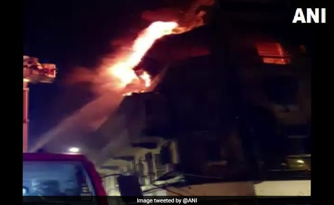 2 Dead After Fire Breaks Out In Bhendi Bazaar Building In Mumbai