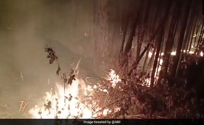 Forest Fires Spread In Uttarakhand Jungles As Temperature Rises On Hills