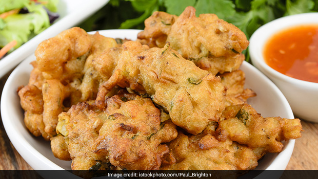 High Protein Veg Recipe: These Moong Dal And Paneer Balls Will Make You Lick Your Fingers Clean