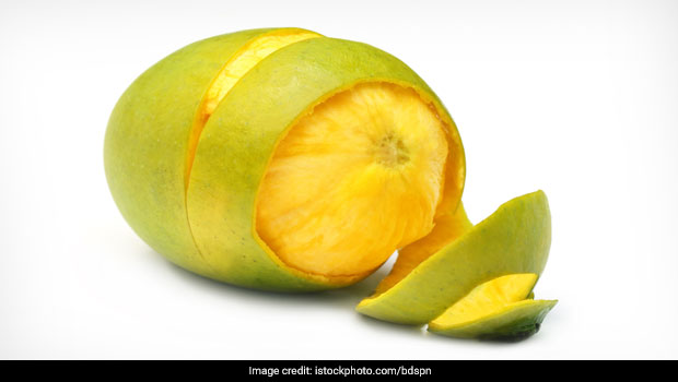 Wait, What? Mango Peels Are Healthy And Can Be Eaten?