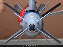 स्पाइस-2000 बम का एडवांस वर्जन खरीदने की योजना बना रही वायुसेना, इसी बम से बालाकोट में की थी एयर स्ट्राइक स्पाइस-2000 बम का एडवांस वर्जन खरीदने की योजना बना रही वायुसेना, इसी बम से बालाकोट में की थी एयर स्ट्राइक