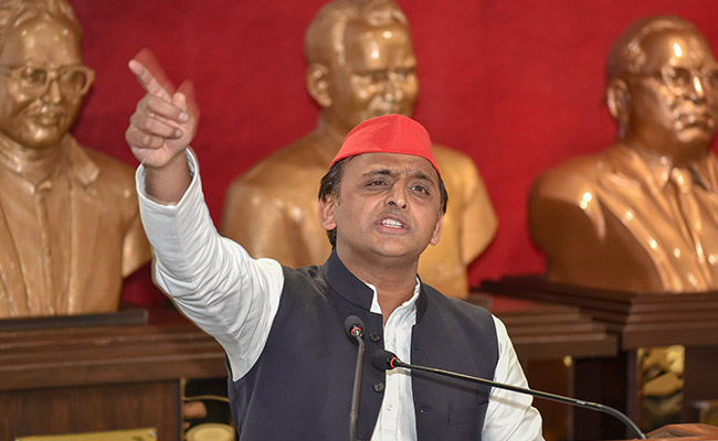Akhilesh Yadav Demands Probe Into COVID-19 Row At UP Girls' Shelter