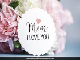 Happy Mother's Day 2019: Wish Your Mom With These Heartwarming Messages Happy Mother's Day 2019: Wish Your Mom With These Heartwarming Messages