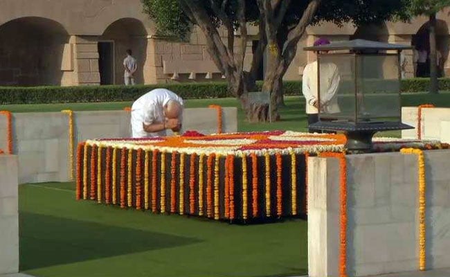 PM Modi Pays Tribute At Memorials Of Mahatma Gandhi, Atal Bihari Vajpayee Ahead Of Swearing-In: LIVE Updates PM Modi Pays Tribute At Memorials Of Mahatma Gandhi, Atal Bihari Vajpayee Ahead Of Swearing-In: LIVE Updates
