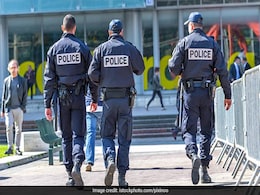 French Police Warn Of Canada-Style 'Freedom Convoys' In Paris French Police Warn Of Canada-Style 'Freedom Convoys' In Paris