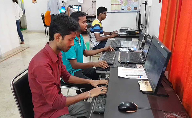 How Bengal BJP's "WhatsApp Army" Contributed To Party's Victory