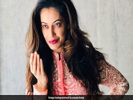 राजस्थान पुलिस ने अभिनेत्री पायल रोहतगी को लिया हिरासत में, पूर्व PM जवाहरलाल नेहरू पर टिप्पणी का मामला राजस्थान पुलिस ने अभिनेत्री पायल रोहतगी को लिया हिरासत में, पूर्व PM जवाहरलाल नेहरू पर टिप्पणी का मामला