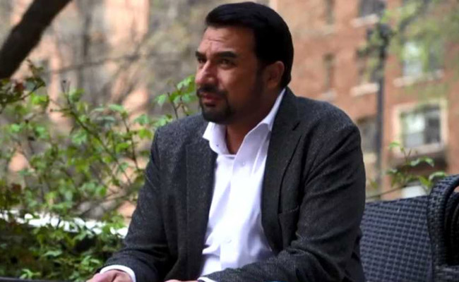 Why This Restaurant Owner Gives Out Free Food