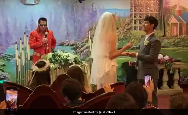 Sophie Turner And Joe Jonas Just Got Married In An Elvis Wedding In Las Vegas
