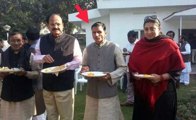 अमेठी: स्मृति ईरानी के लिए चुनाव प्रचार करने वाले बीजेपी कार्यकर्ता की गोली मारकर हत्या, इलाके में मचा हड़कंप