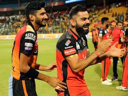 RCB vs SRH: आकाश चोपड़ा का बड़ा बयान, RCB को इन चार विदेशी खिलाड़ियों को देनी चाहिए प्लेइंग इलेवन में जगह