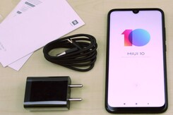 Redmi Note 7S Unboxing And First Look - Price In India, Specs, And More Redmi Note 7S Unboxing And First Look - Price In India, Specs, And More