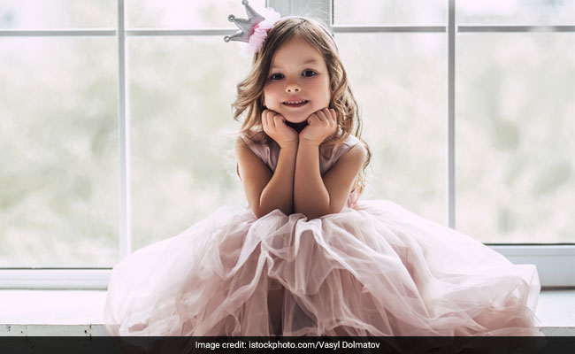 7 Adorable Summer Dresses For Your Little Girl (Age 2-3 Years)
