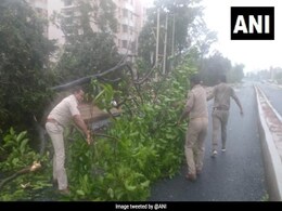 Cyclone Fani: तूफान फानी की वजह से ओडिशा में तीन लोगों की मौत, पुरी के कई इलाके जलमग्न Cyclone Fani: तूफान फानी की वजह से ओडिशा में तीन लोगों की मौत, पुरी के कई इलाके जलमग्न
