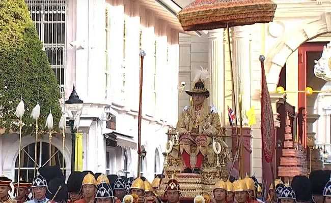 Newly-Crowned Thai King Carried In Royal Procession