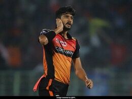 IPL 2022: युवा लेफ्टी पेसर ने कहा, मैं अब अलग गेंदबाज, भारत के लिए 10-12 साल खेल सकता हूं IPL 2022: युवा लेफ्टी पेसर ने कहा, मैं अब अलग गेंदबाज, भारत के लिए 10-12 साल खेल सकता हूं