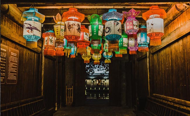 चीन के विदेश मंत्रालय के प्रवक्ता झाओ लिजियान ने कहा- चीन भारत द्वारा जारी नोटिस से अत्यधिक चिंतित है