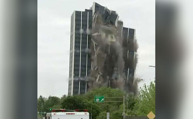 16,000 Tonnes Of Steel Gone In 16 Seconds. Video Is Viral