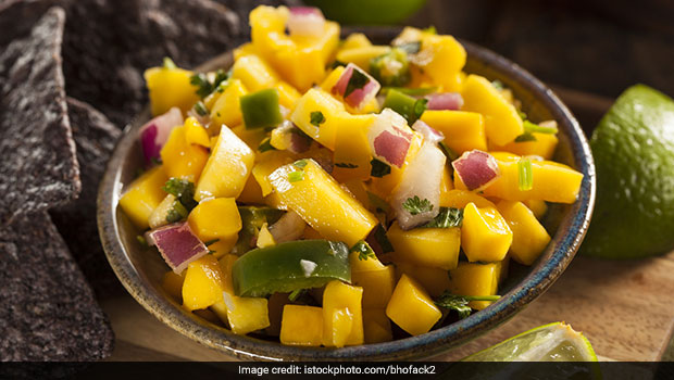 How To Make Raw Mango Onion Chutney At Home
